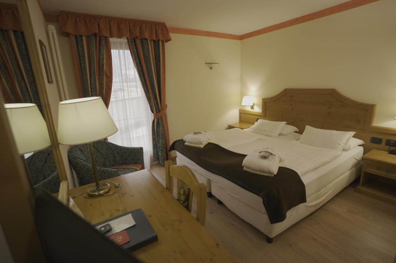Hotel Al Parco Moena Buitenkant foto