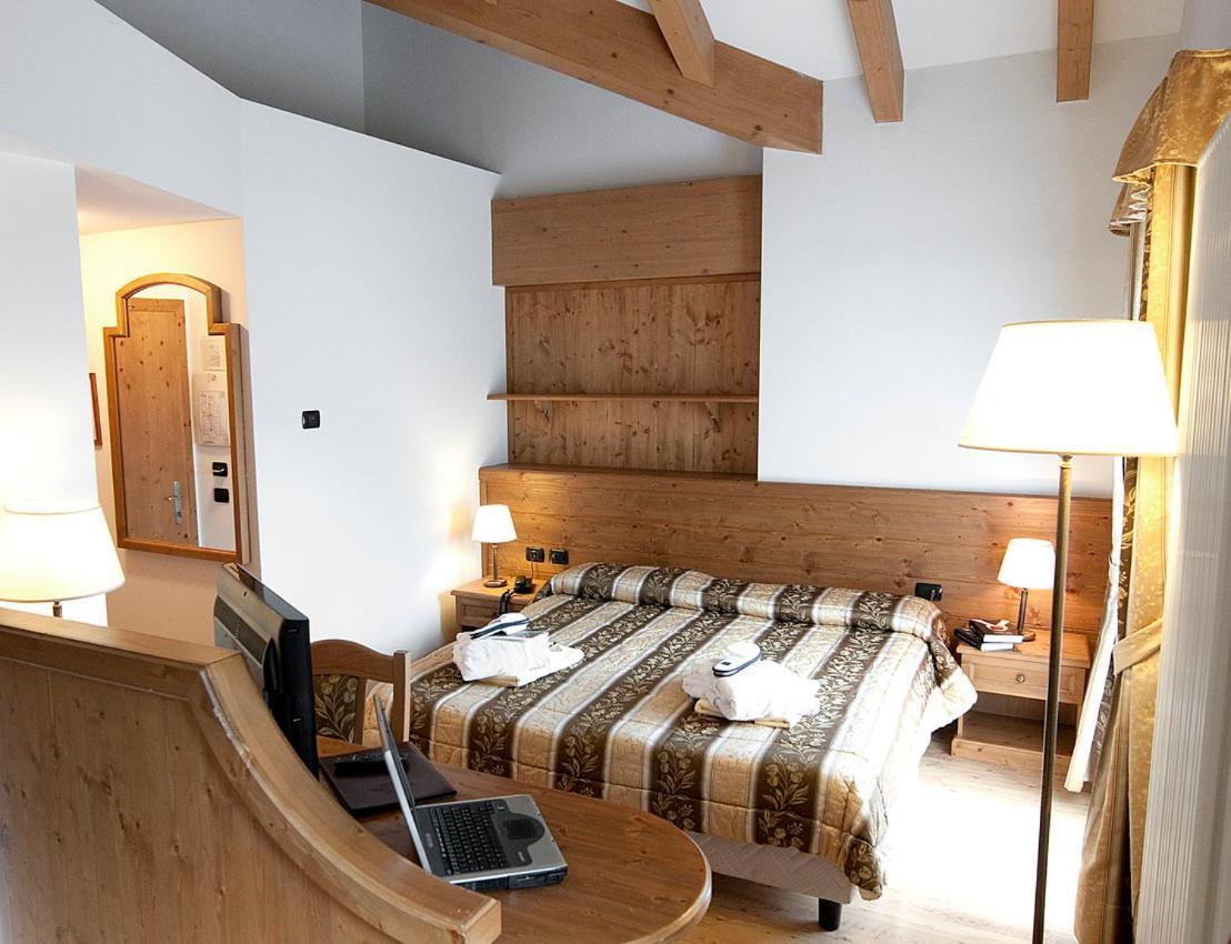 Hotel Al Parco Moena Buitenkant foto